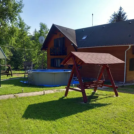 Krisztina Kulcsoshaz Villa Izvoare (Harghita)
